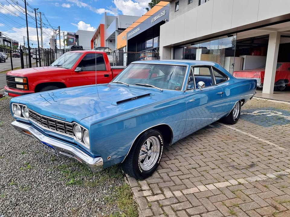 PLYMOUTH ROAD RUNNER 1968